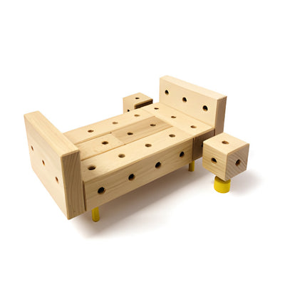 Bett (Maker 313)