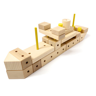 Frachtschiff (Maker 328)